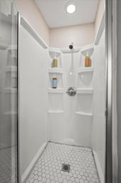 The Six Zero One: 4BR + 1BR Guest House + Entertainment Pavilion (Sleeps 10) image 55