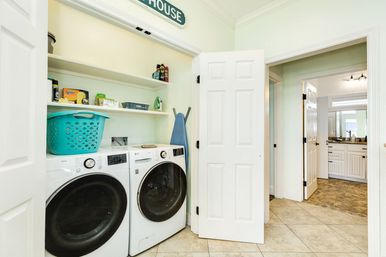 Twist of Lime Gulf-Front Galveston Estate: Huge Deck, Chef’s Kitchen & Beach Views image 57