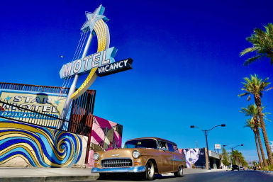 The Star Motel: Vintage Vegas Stay Steps to The Strip (Sleeps 34) image 1