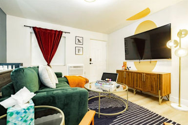 The Star Motel: Vintage Vegas Stay Steps to The Strip (Sleeps 34) image 14