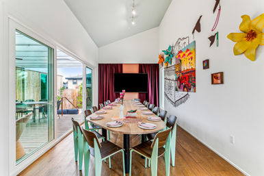 CastleDay: Private Villas for Group Retreats- Pool, Basketball Hoop & Outdoor Dining image 3