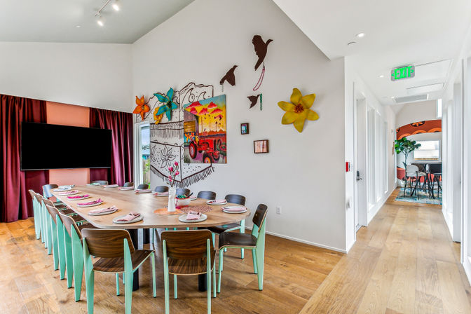 CastleDay: Private Villas for Group Retreats- Pool, Basketball Hoop & Outdoor Dining image 13