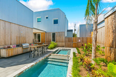 CastleDay: Private Villas for Group Retreats- Pool, Hot Tub, Outdoor Shower, BBall Hoop image 42