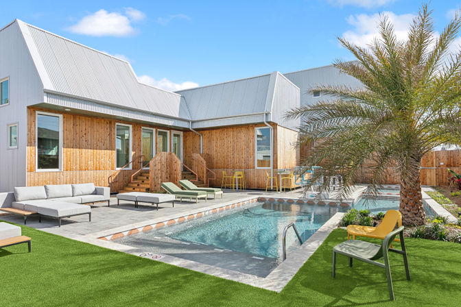 CastleDay: Private Villas for Group Retreats- Pool, Basketball Hoop & Outdoor Dining image 6