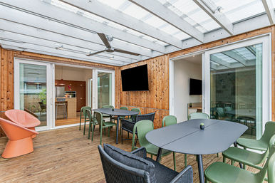 CastleDay: Private Villas for Group Retreats- Pool, Basketball Hoop & Outdoor Dining image 30