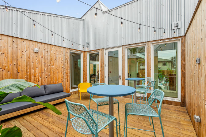 CastleDay: Private Villas for Group Retreats- Pool, Basketball Hoop & Outdoor Dining image 33