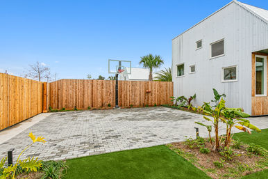 CastleDay: Private Villas for Group Retreats- Pool, Basketball Hoop & Outdoor Dining image 37