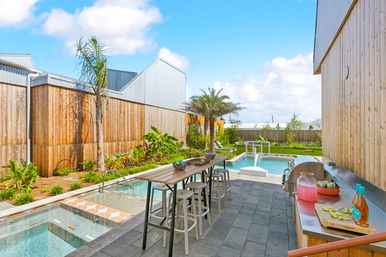 CastleDay: Private Villas for Group Retreats- Pool, Hot Tub, Outdoor Shower, BBall Hoop image 74
