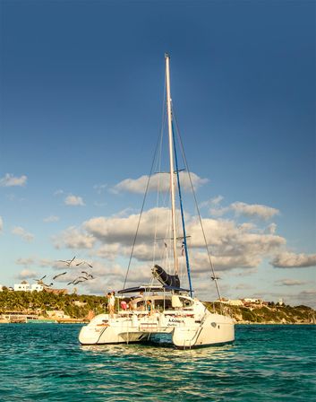Private 3-Hour Sunset Sail: Perfect for Rehearsal Celebrations  image 2
