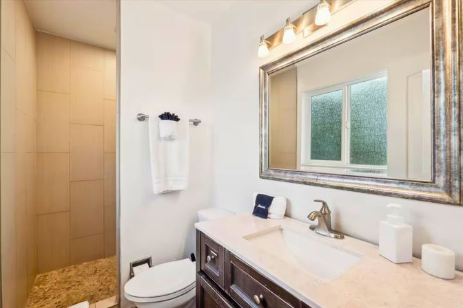 Casa Rodeo: 5 BR, No Bunks, Pool, Hot Tub + 4 Minutes to Old Town! image 11
