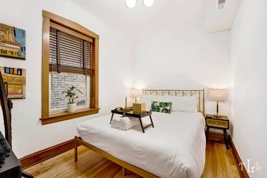 Twin Lions Lodge: Eclectic Chic in Bucktown image 36