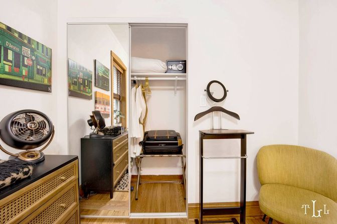 Twin Lions Lodge: Eclectic Chic in Bucktown image 42