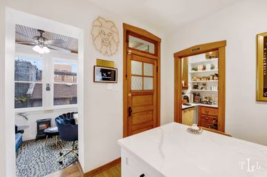 Twin Lions Lodge: Eclectic Chic in Bucktown image 23