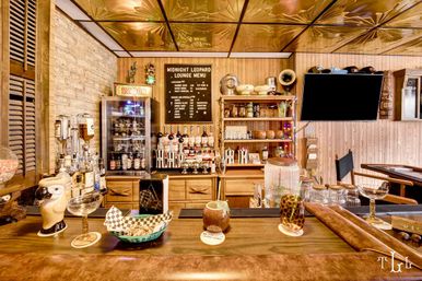 Twin Lions Lodge: Eclectic Chic in Bucktown image 59