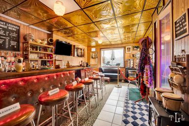 Twin Lions Lodge: Eclectic Chic in Bucktown image 58