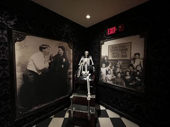 Boos with Booze: Boston's Ghost Tour & Pub Crawl image 7
