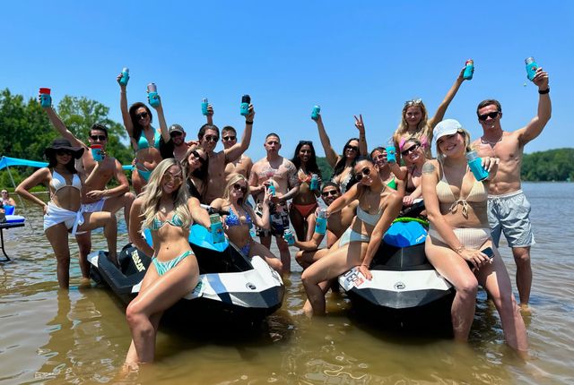 Private Sandbar Boating Experience image 3