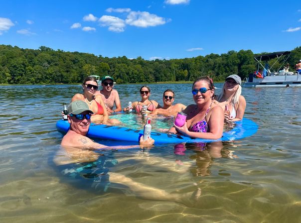 Private Sandbar Boating Experience image 2