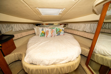 Ultimate Day on the Water: Private Yacht Charter image 13