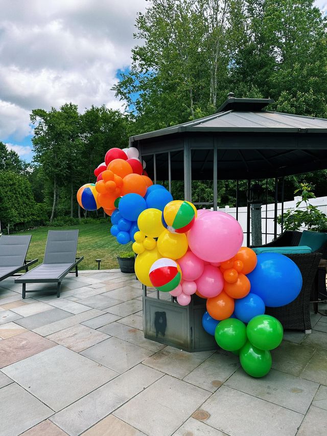 Luxury Balloons & Custom Event Design image 3