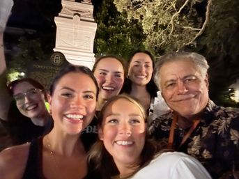 Haunted Savannah Pub Crawl with Historic Sites and Spooky Stories image 12