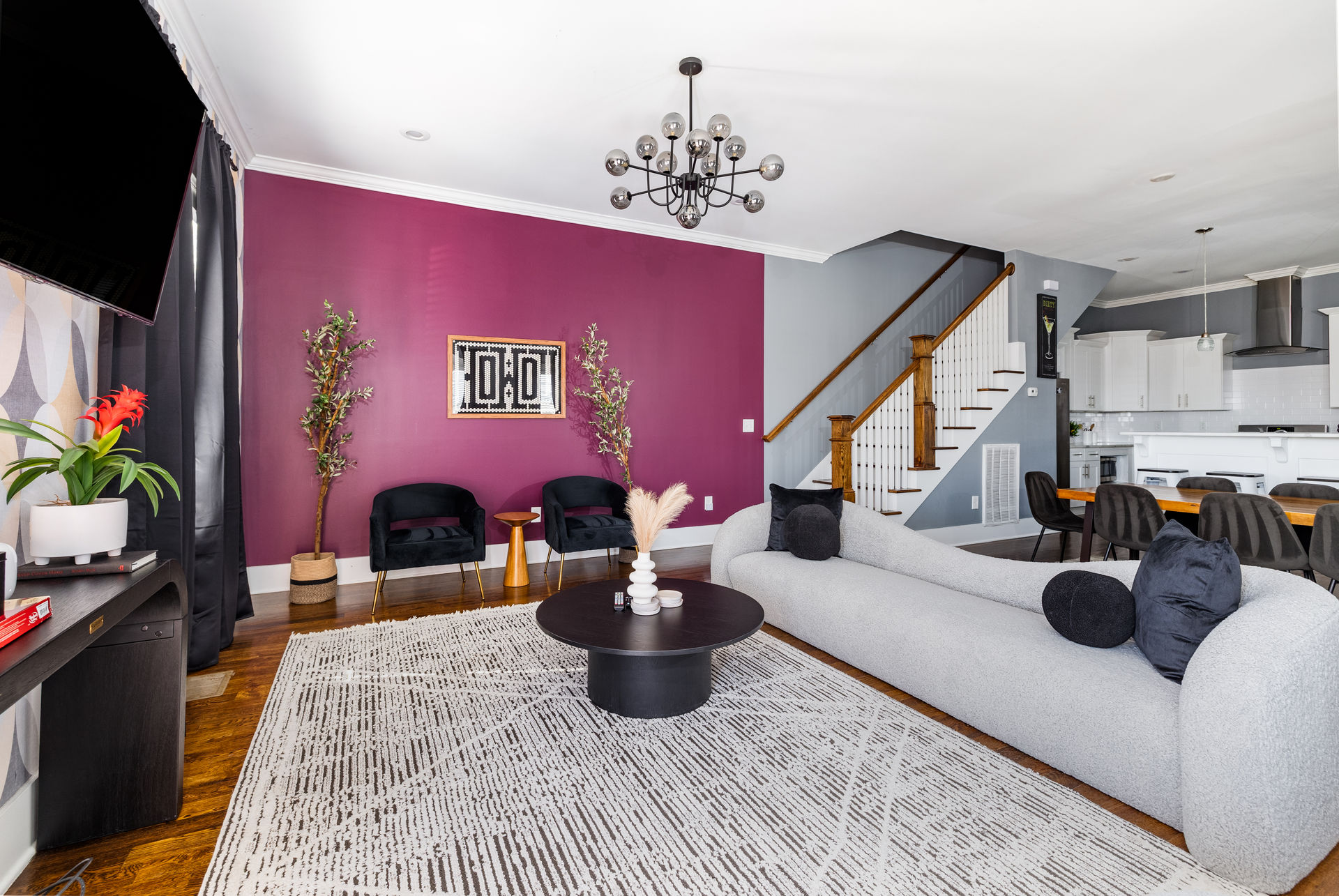 Ultimate Bach Pad: 2 Luxury Homes, 8 Bedrooms + 2 Hot Tubs image 2