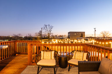Ultimate Bach Pad: 2 Luxury Homes, 8 Bedrooms + 2 Hot Tubs image 33