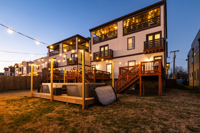 Ultimate Bach Pad: 2 Luxury Homes, 8 Bedrooms + 2 Hot Tubs image 28