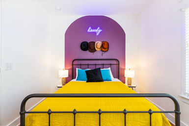Ultimate Bach Pad: 2 Luxury Homes, 8 Bedrooms + 2 Hot Tubs image 22