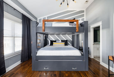Ultimate Bach Pad: 2 Luxury Homes, 8 Bedrooms + 2 Hot Tubs image 19