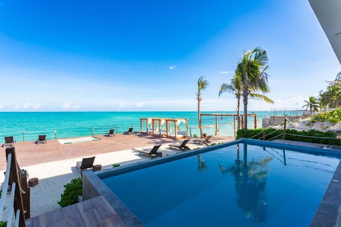 Villa Isla Blanca: Luxury Oceanfront Escape for Unforgettable Events image 8