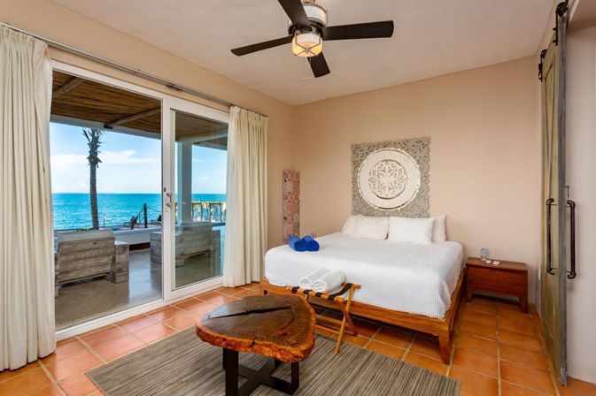 Villa Isla Blanca: Luxury Oceanfront Escape for Unforgettable Events image 18
