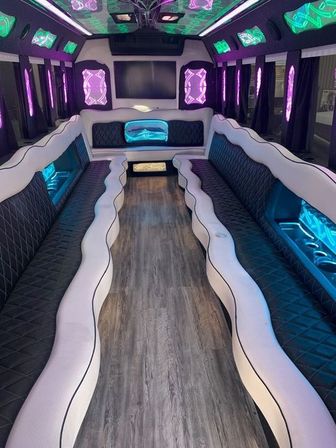 Utah Party Bus & Limousine Rentals - Limo Cloud 9 image 1