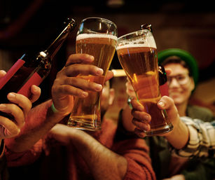 Savannah Haunted Pub Crawl: Drink and Explore the Haunted History image 1