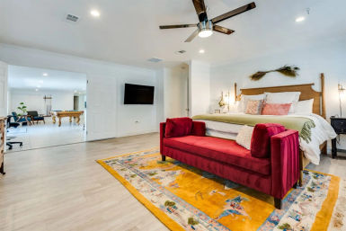 The Luxe Lounge: Vegas Villa with Pool, Theater & Sauna Near The Strip image 23