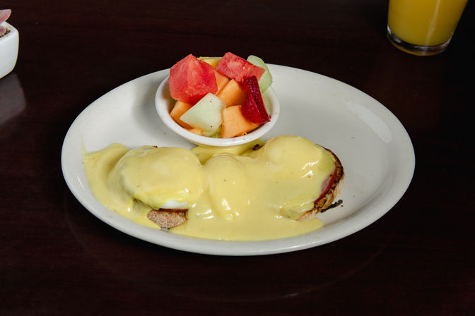 Fresh, Friendly, Local Dining in the Heart of Newport Beach image 20