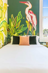 Artsy Magazine St Apartment: Grand Balcony in a Prime Location image 2