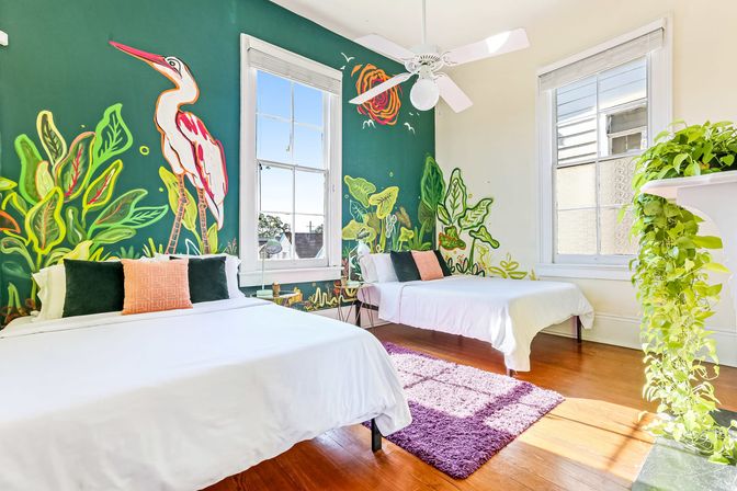 Artsy Magazine St Apartment: Grand Balcony in a Prime Location image 6