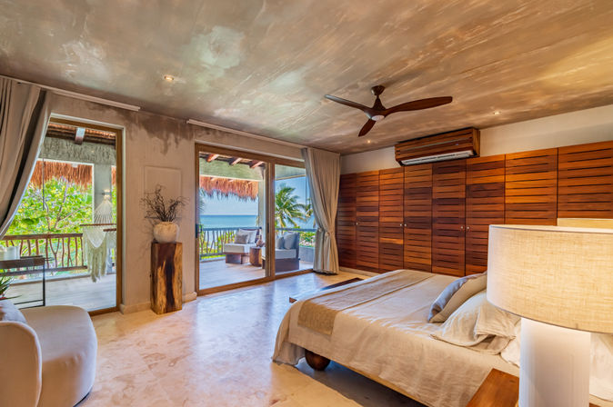 Villa Naj Kan: 9BR Beachfront Retreat for Up to 20 Guests image 42