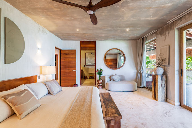 Villa Naj Kan: 9BR Beachfront Retreat for Up to 20 Guests image 43