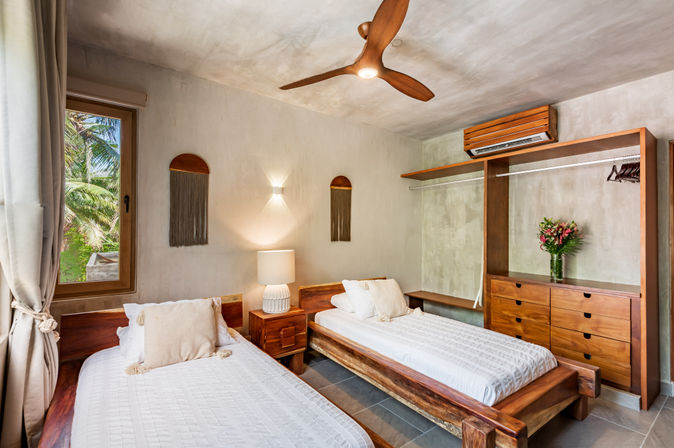 Villa Naj Kan: 9BR Beachfront Retreat for Up to 20 Guests image 53