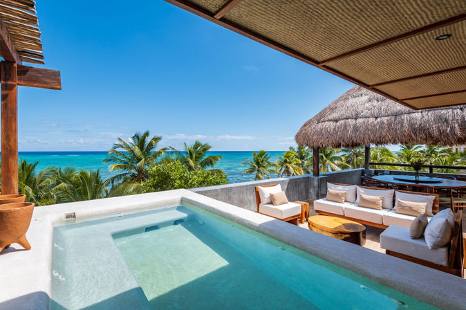 Villa Naj Kan: 9BR Beachfront Retreat for Up to 20 Guests image 75