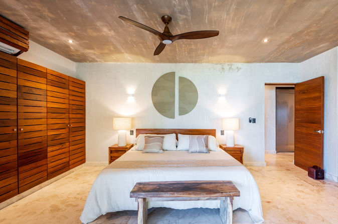 Villa Naj Kan: 9BR Beachfront Retreat for Up to 20 Guests image 41
