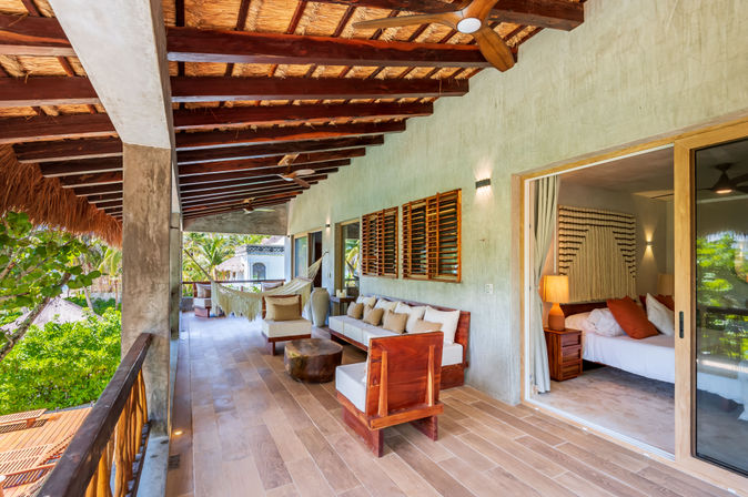 Villa Naj Kan: 9BR Beachfront Retreat for Up to 20 Guests image 38