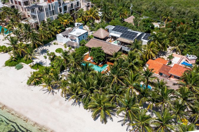 Villa Naj Kan: 9BR Beachfront Retreat for Up to 20 Guests image 78