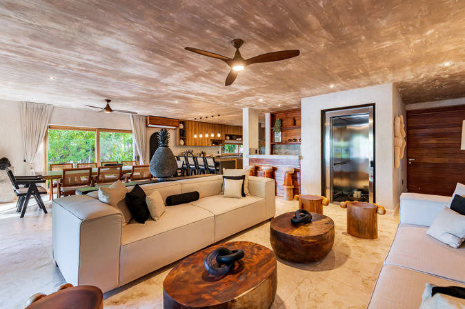Villa Naj Kan: 9BR Beachfront Retreat for Up to 20 Guests image 16