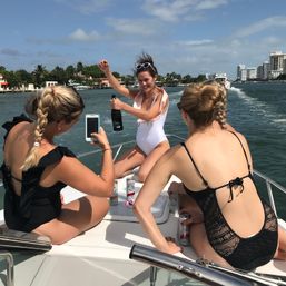 Half-Day Miami BYOB Boat Tour and Haulover Sandbar Party image 4
