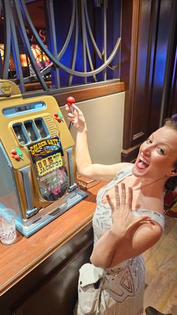 Sin City Soirée: Vegas' Risqué Immersive Night Experience image 8