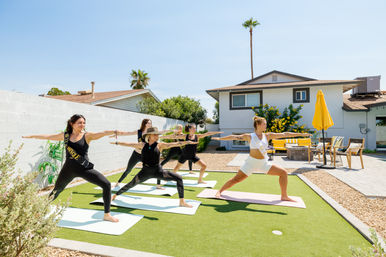 At-Home Zen-Style Yoga Meditation Classes image 4