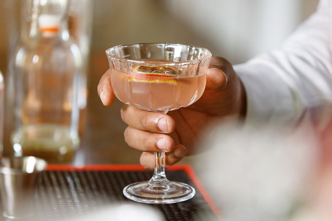 Mixology 101 Experience image 9